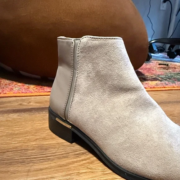 Lexie & Abbie - Suede & Leather Ankle Boot - Picture 2 of 5